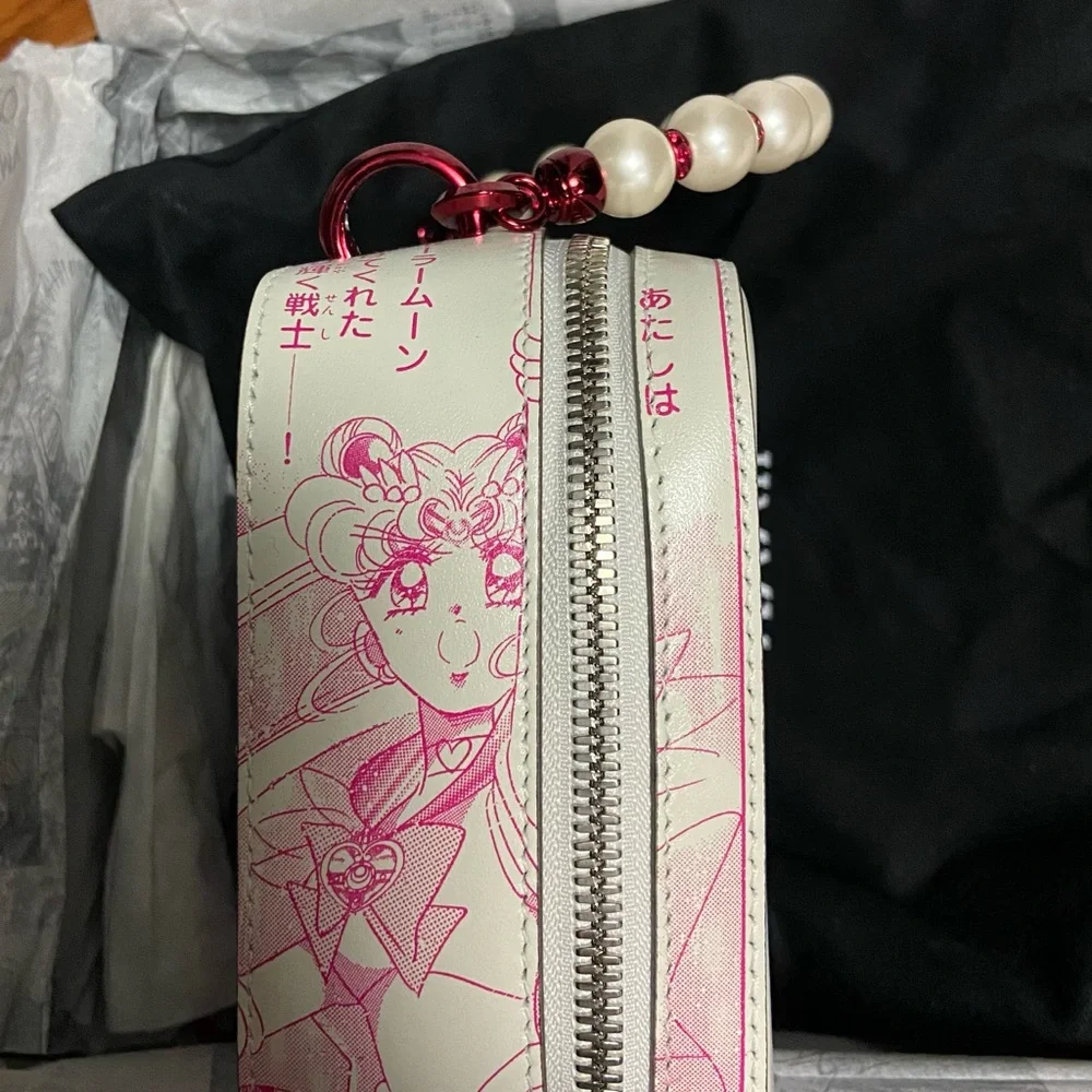 Sailor Moon x Jimmy Choo Collaboration Avenue Vanity Bag - Picture 3 of 10